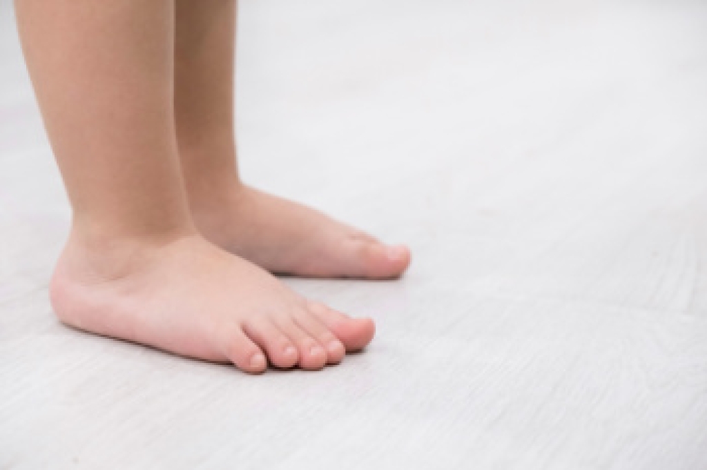 Flat Feet in Children and What Parents Should Know